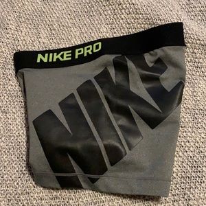Women’s Nike short spandex